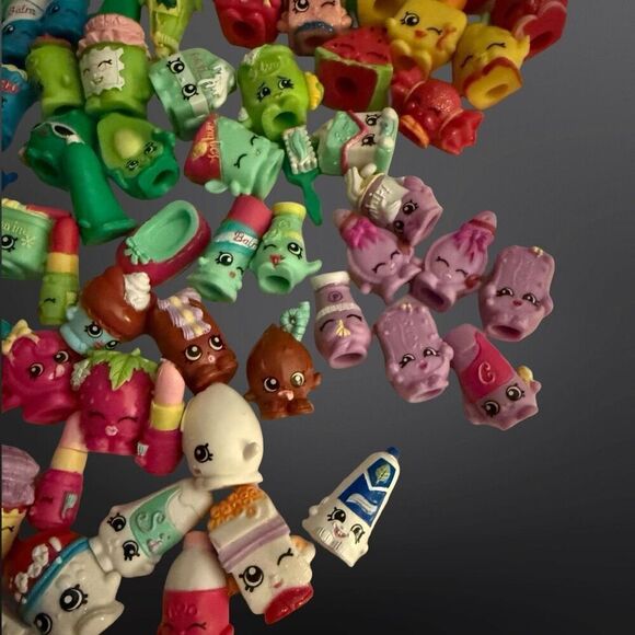 #18 Shopkins Blind Shopping Basket Seasons 1-4 Random Lot Rare Ultra Rare Some - Picture 7 of 14